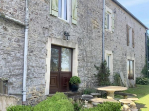Cottage in Sainte-Marguerite-d'Elle with barbecue
